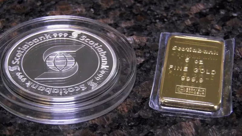 Gold Soars Past $4,500, Silver Tops $70 in Year-End Rally