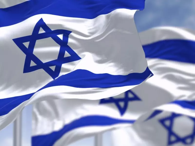 Kinsella Warns: Antisemitism's Quiet Spread in Canada Echoes Dark History