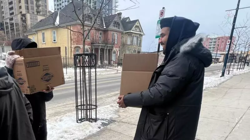 London Muslim Youth Group Serves 120 Holiday Meals, Teaching Compassion