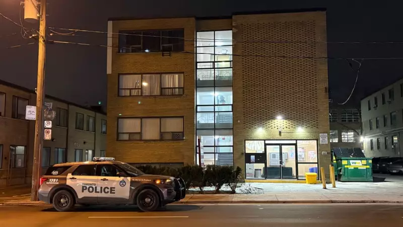 Man in 30s Seriously Injured in Toronto Stabbing on Eglinton Avenue