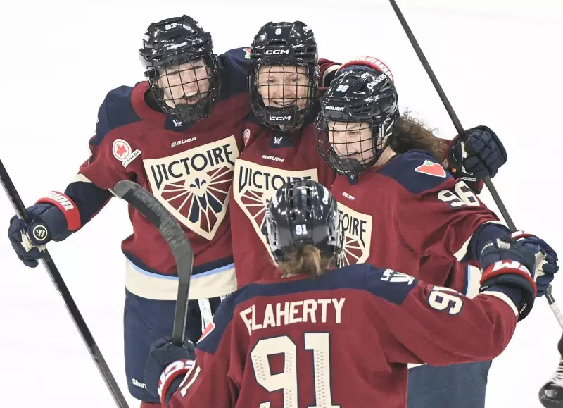 Montreal Victoire Triumphs Over Toronto Sceptres 3-2 Behind Desbiens' 11 Third-Period Saves