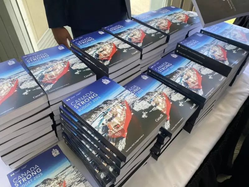 Ottawa Issues 68,000 Early-Retirement Notices in Public Service Downsizing