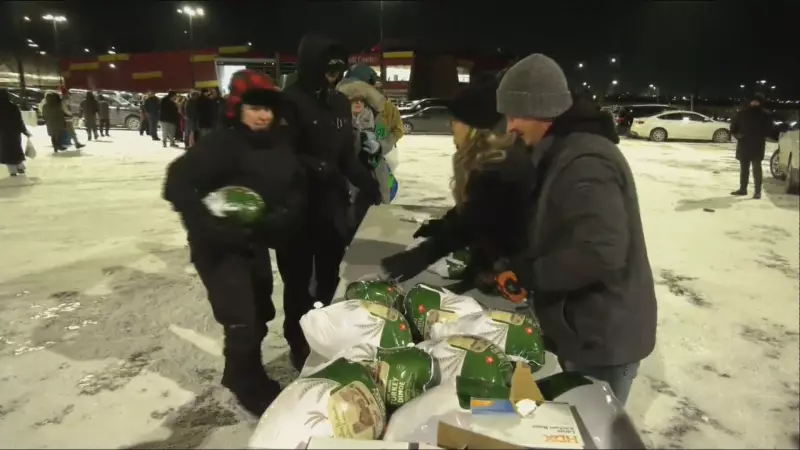 Over 300 Calgarians Brave Freezing Cold for Free Christmas Turkey Drive