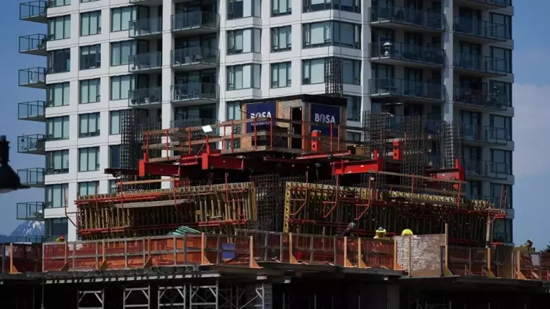 Quebec Construction Hits Record High in 2025, Strong Growth Forecast for 2026