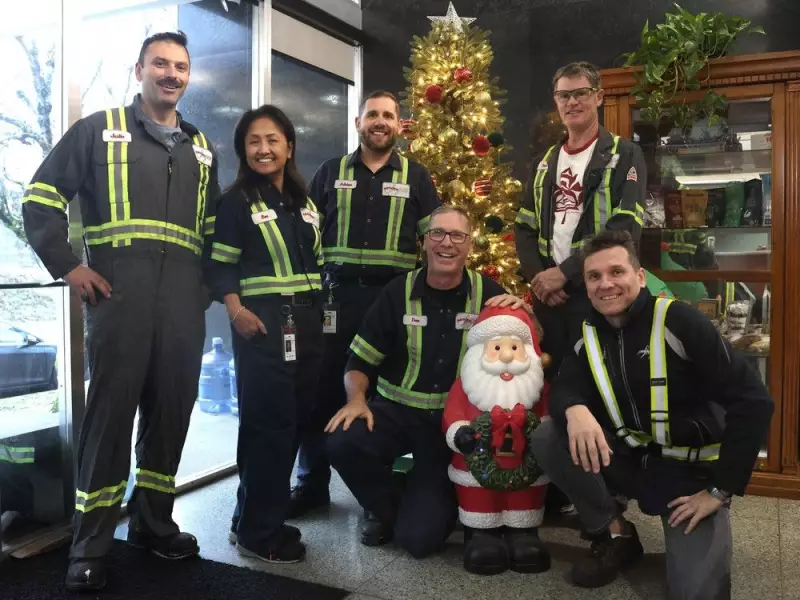 Rogers Sugar Workers Continue 40-Year Tradition of Sweetening Empty Stocking Fund