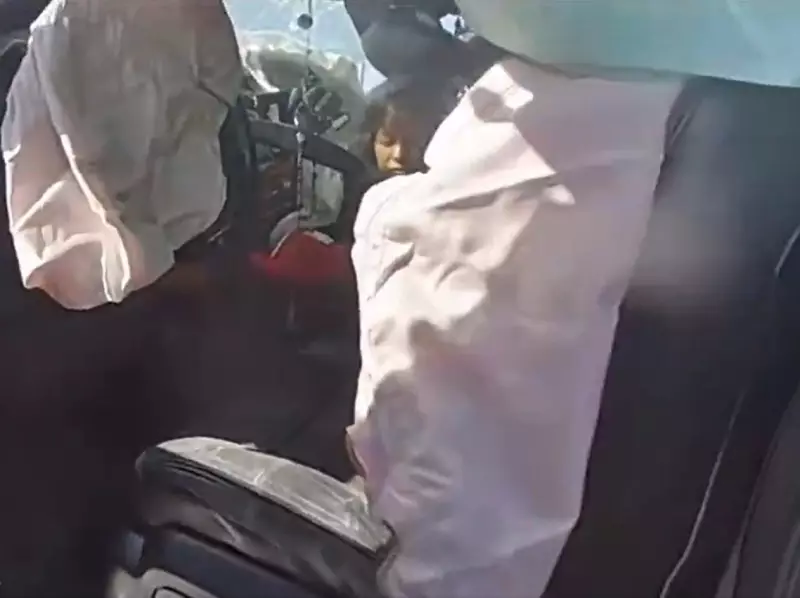 Texas High-Speed Chase Ends in Crash, 10 Undocumented Immigrants Found