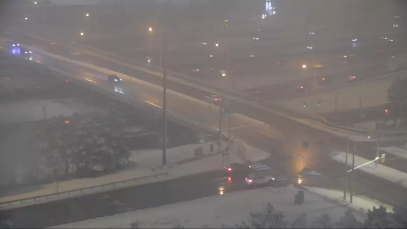 Toronto Under Special Weather Statement as Snow and Freezing Drizzle Slickens GTA Roads