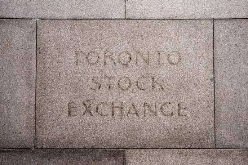 TSX Drops Over 75 Points as North American Markets Close 2025 on a Soft Note