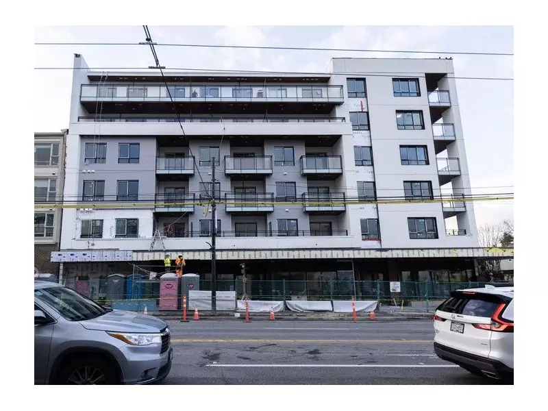 Vancouver Proposes Development Fee Cuts to Boost Housing Supply Amid Market Downturn