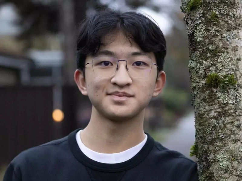Vancouver teen cracks why we can't stop scrolling, becomes global science finalist