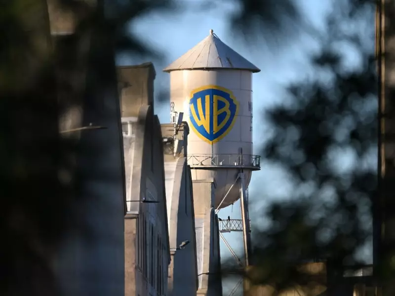 Warner Bros. Board Urges Shareholders to Reject Paramount's $30/Share Bid