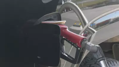 Calgary Gas Prices Plunge Below $1 per Litre Amid Oil Price Drop