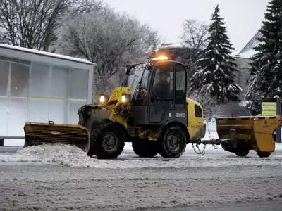 Montreal Shifts from Snow Clearing to De-Icing After Freezing Rain