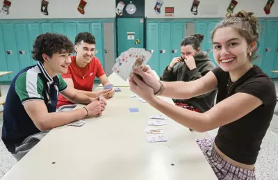 Quebec School Cellphone Ban Shows Positive Impact, Students and Admins Report