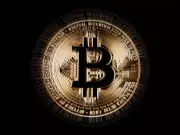 Bitcoin Drops 30% as Long-Term Holders Cash Out Billions