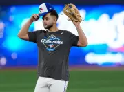 Bo Bichette Open to Position Change, Shakes Up MLB Free Agency