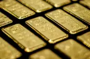 Gold Prices Soar to Best Annual Performance Since Carter Presidency