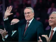 Hockey World Mourns: Legendary Goalies Ken Dryden, Bernie Parent, Eddie Giacomin Die in 2025