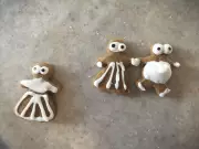 Holiday Ex Alert: 72% Reach Out, 47% of Hookups Are With Exes