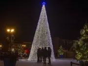 Montreal's White Christmas Forecast: 2-10 cm of Snow Expected This Week