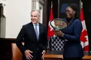 PM Carney Welcomes Tennis Champion Victoria Mboko to Parliament Hill