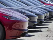 Tesla Owners Seek Escape Tools, New Cars Amid Door Safety Concerns