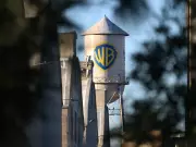 Warner Bros. Board Urges Shareholders to Reject Paramount's $30/Share Bid
