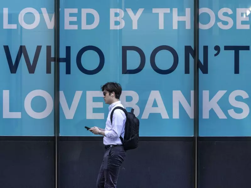 24% of Canadians Switch Banks in 2025, Highest Rate in 20 Years