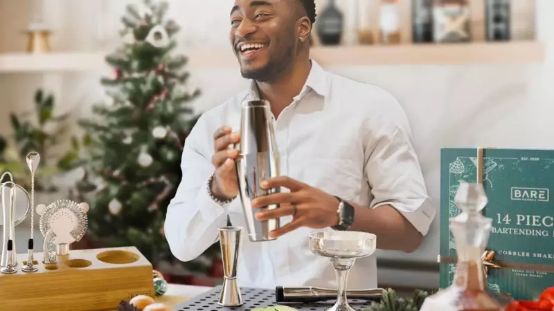 Best Mixology Kits in Canada for 2026: A Curated Guide