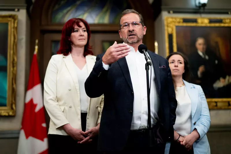 Bloc Québécois Leader Vows to Help Parti Québécois Win Next Election