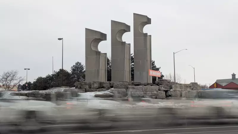 Cambridge Landmark's Future Debated: Should Iconic Fountains Be Revitalized?