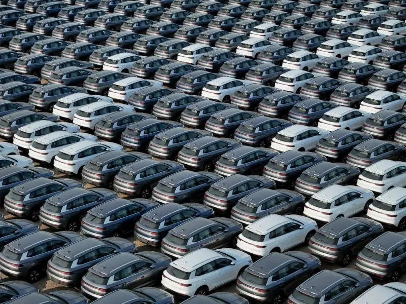 Canada's EV Policy Shift: Chinese Electric Vehicles Gain Entry as Australia Leads Transition