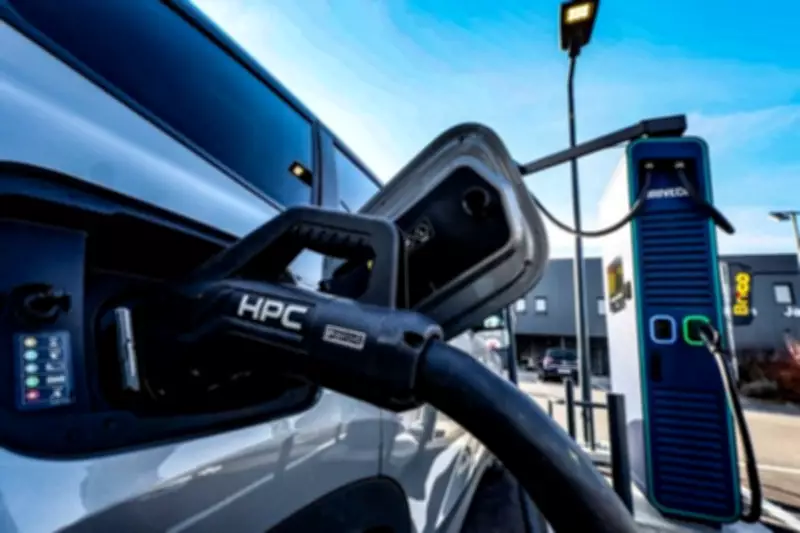 Canadian EV Market Shift: Hybrids Surge as Government-Backed Electric Vehicles Struggle