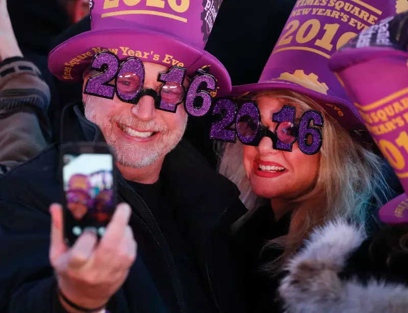 Cybersecurity Expert Warns: '2016' Social Media Trend Risks Personal Data Leak