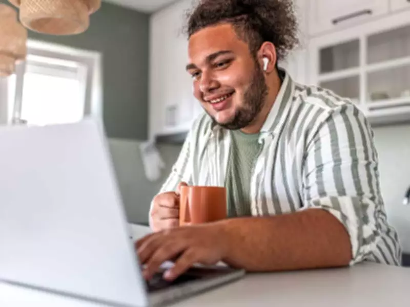 Dear Abby: Husband's Job-Hopping Habit Stresses Young Mother in Growing Family