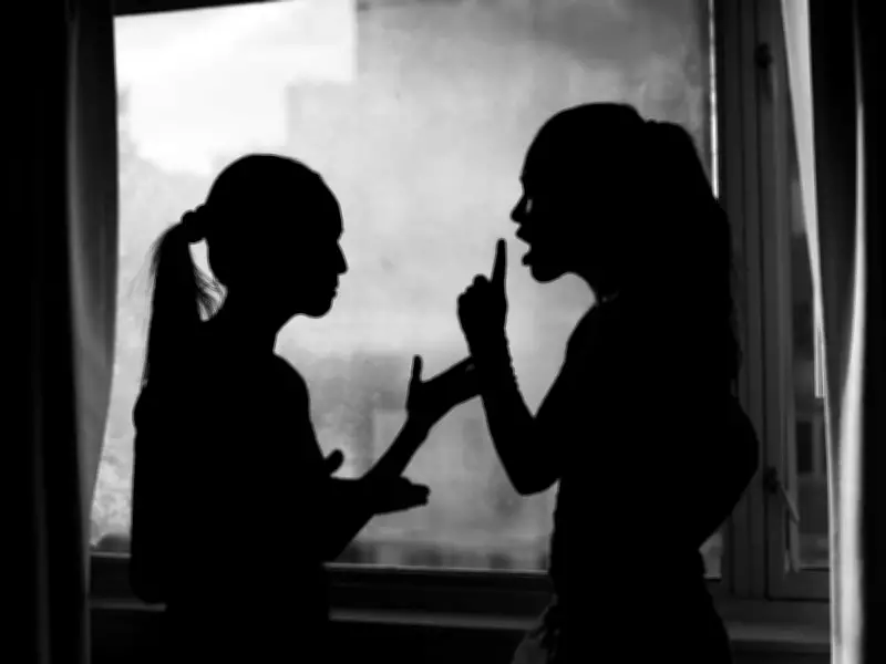 Dear Abby: Mother's Secret Revealed as Paternity Test Sparks Family Conflict