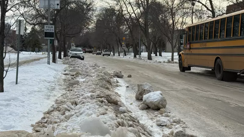 Edmonton Community League Spends Final Ice Rink Funds to Clear School Windrow