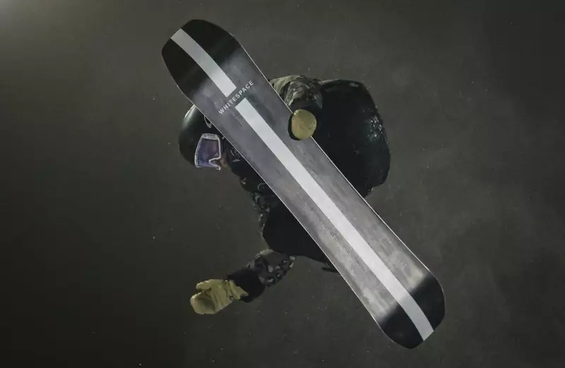 Elizabeth Hosking Wins Gold at Calgary World Cup: Canadian Snowboarder Triumphs