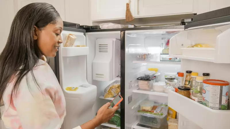 Expert Tips: Organize Your Fridge Like a Mini Grocery Store for Efficiency