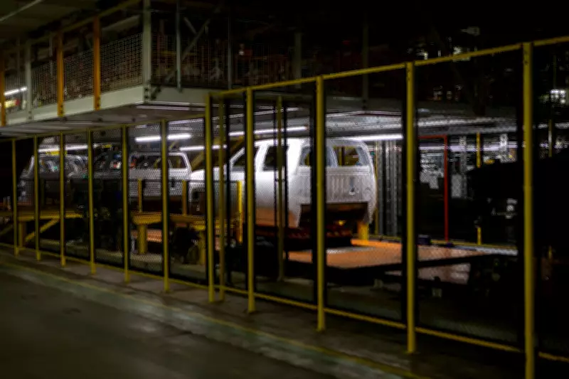 GM Oshawa Plant Cuts Third Shift, 1,000 Jobs Lost as Unifor Reacts