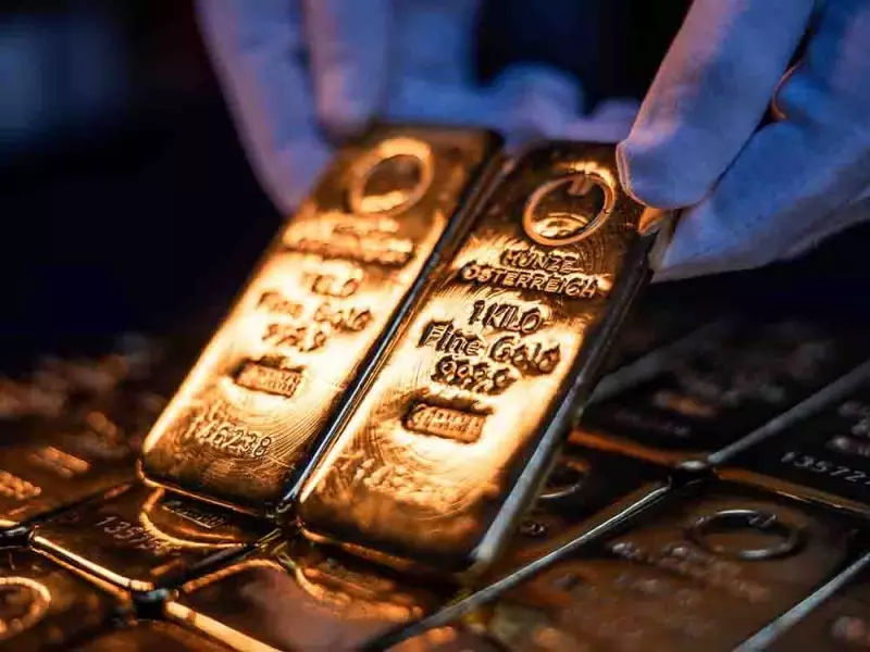 Gold Surges Toward $5,000 Milestone as Dollar Weakens and Geopolitical Tensions Mount