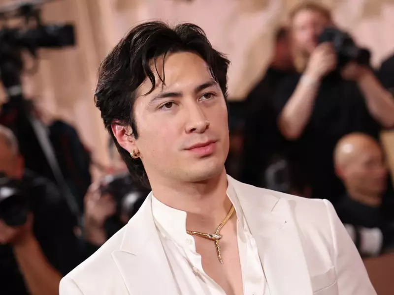 Heated Rivalry Stars Hudson Williams & Connor Storrie Steal Spotlight at 2026 Golden Globes