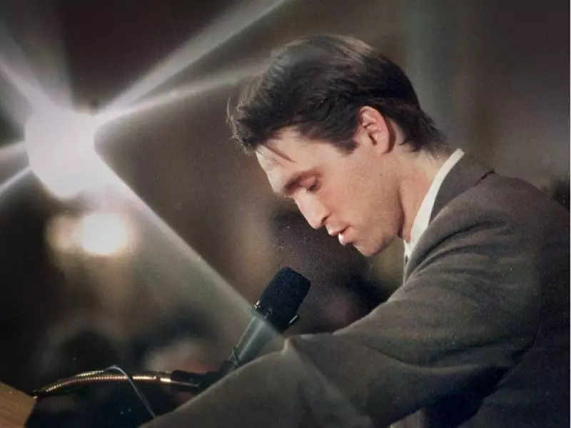 Jack Todd's 40-Year Gazette Journey: From Roy's Trade to Habs' Revival