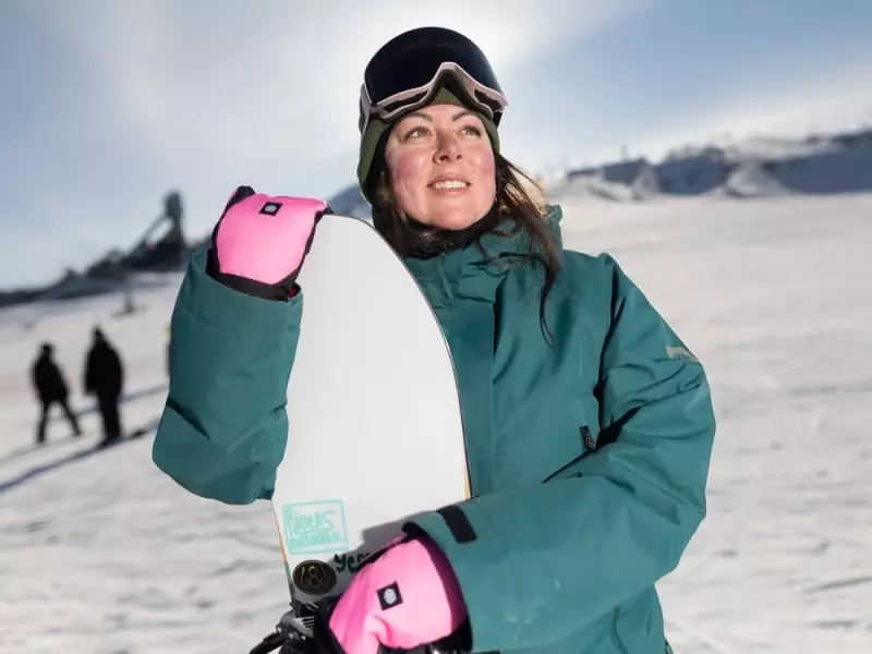 Karine Dazé Makes History as First Canadian Woman to Coach Olympic Halfpipe Snowboarding