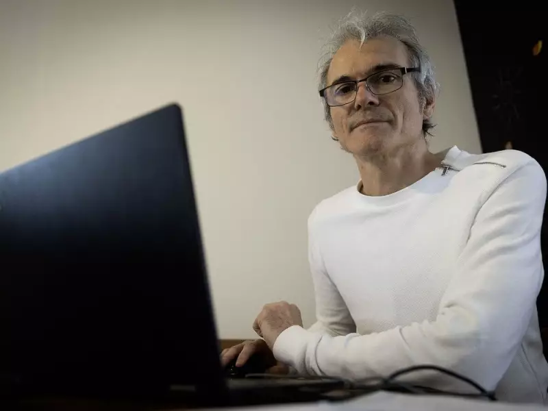 Montreal Adult Screen Time Jumps 7%, Study Reveals Public Health Concern