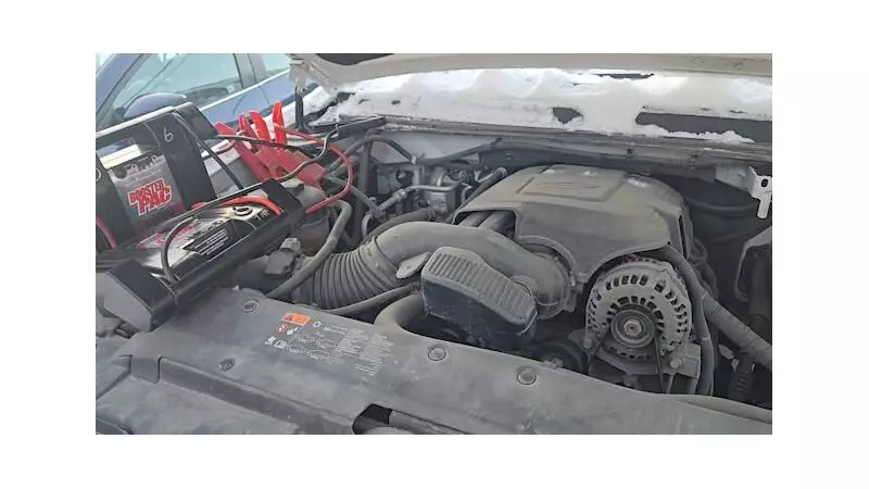 Regina Cold Snap Sparks Vehicle Safety Warnings Amid Frigid Saskatchewan Temperatures