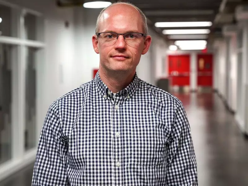 Smith Urges Pacific Pipelines Amid Venezuela Oil Uncertainty