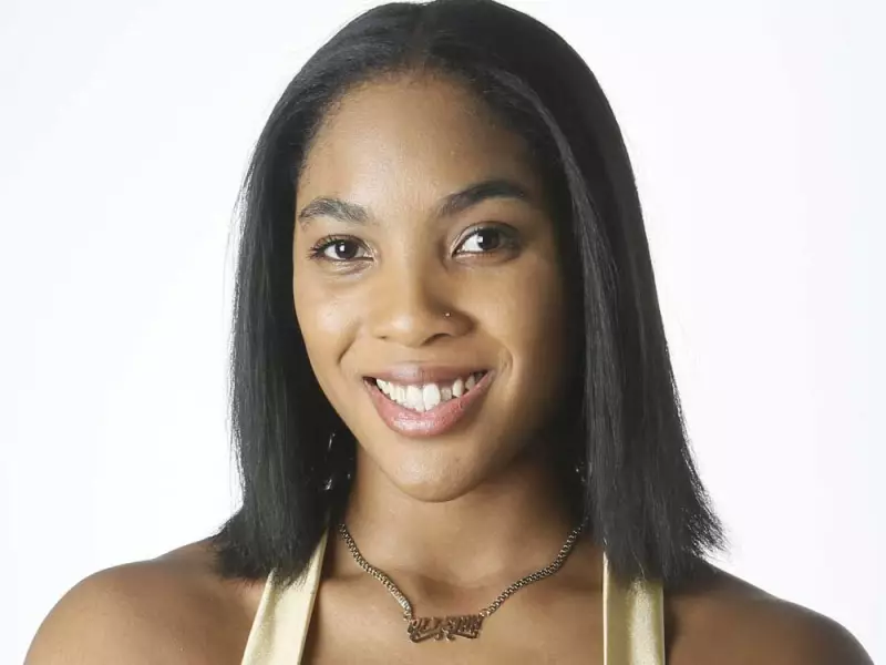 SUNshine Girl Alliyah: Toronto's 2020 Feature Model Shares Her Passions