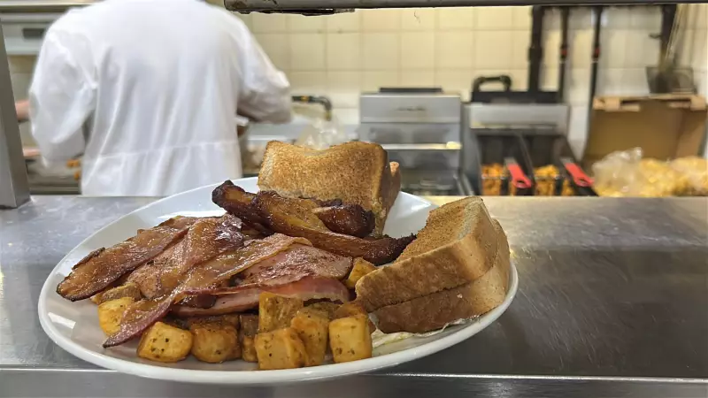 Thousands of Canadian Restaurants Face Closure by 2026, New Study Warns