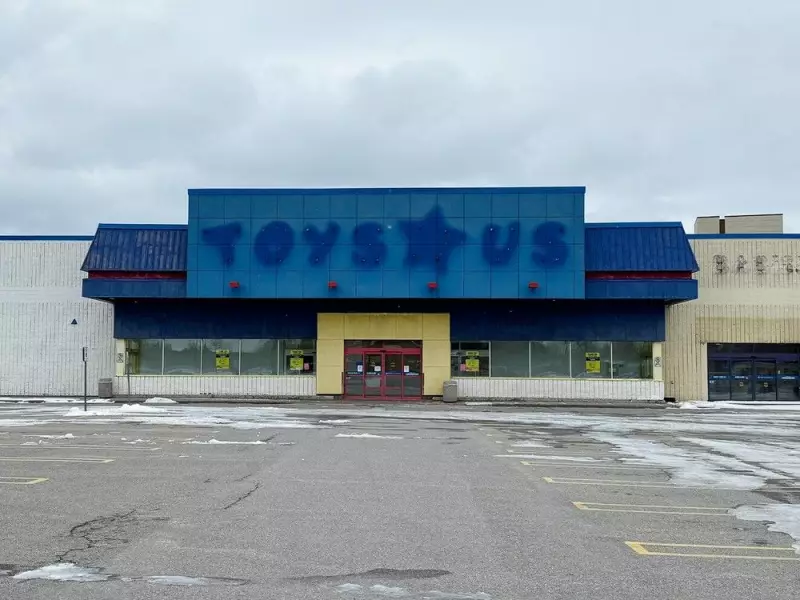 Toys 'R' Us Canada Shrinks to 22 Stores After Closing 19 More in Two Months